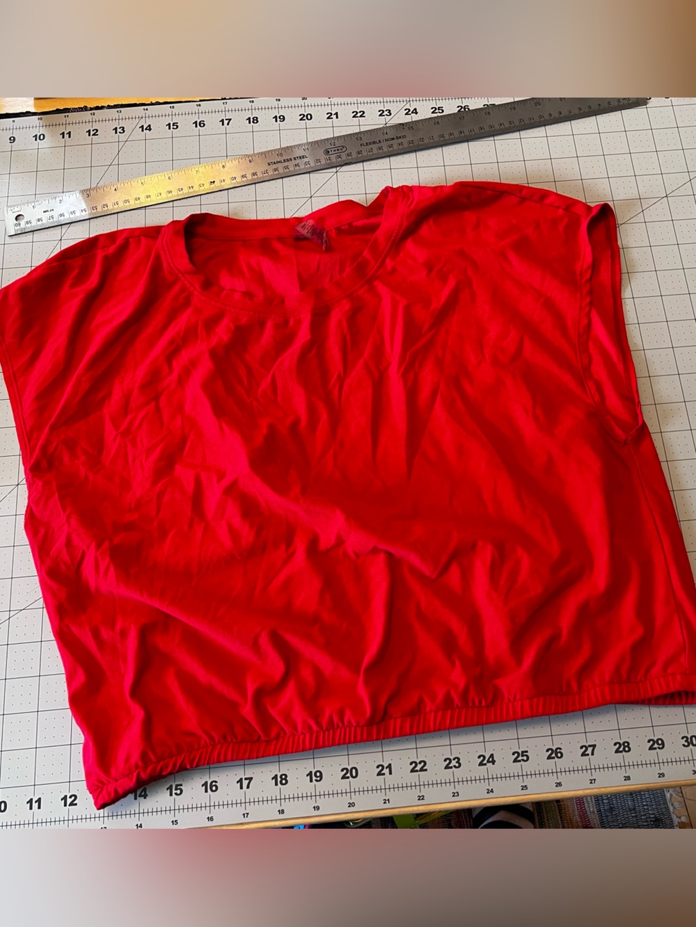Beyond Yoga Women’s Vibrant Red Crop Top